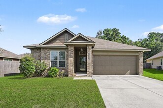 Building Photo - 1061 Shadow Bend Ct