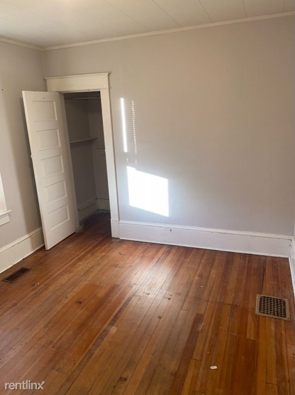Building Photo - 2 br, 1 bath House - 1008 Virginia Ave