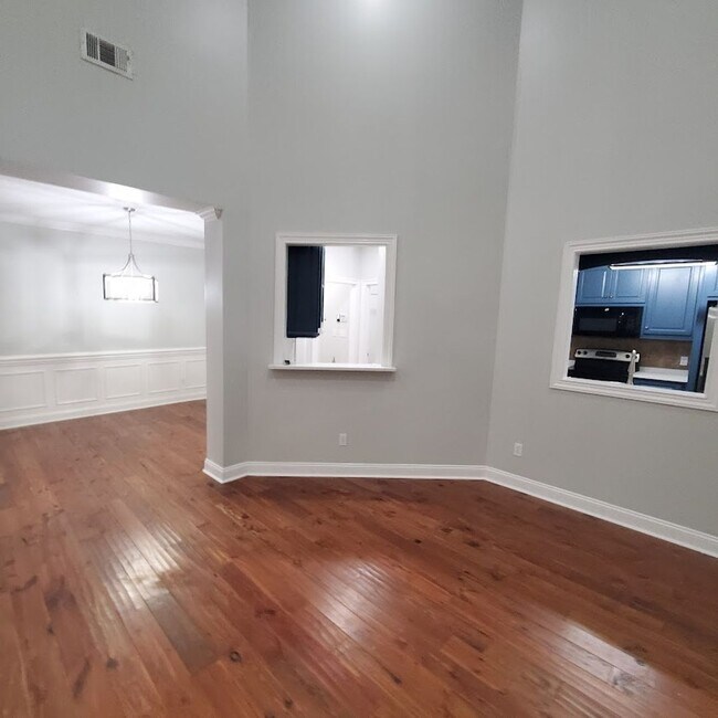 Foto del edificio - Spacious 3-Bedroom Home with Open Floor Plan and Fenced Backyard in Hahira, GA