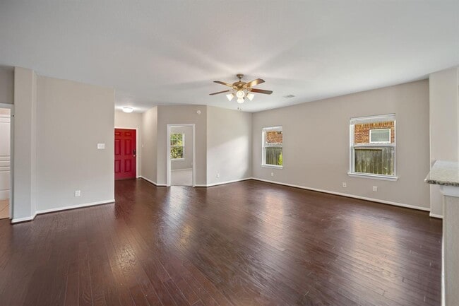 Building Photo - 30111 Saw Oaks Dr