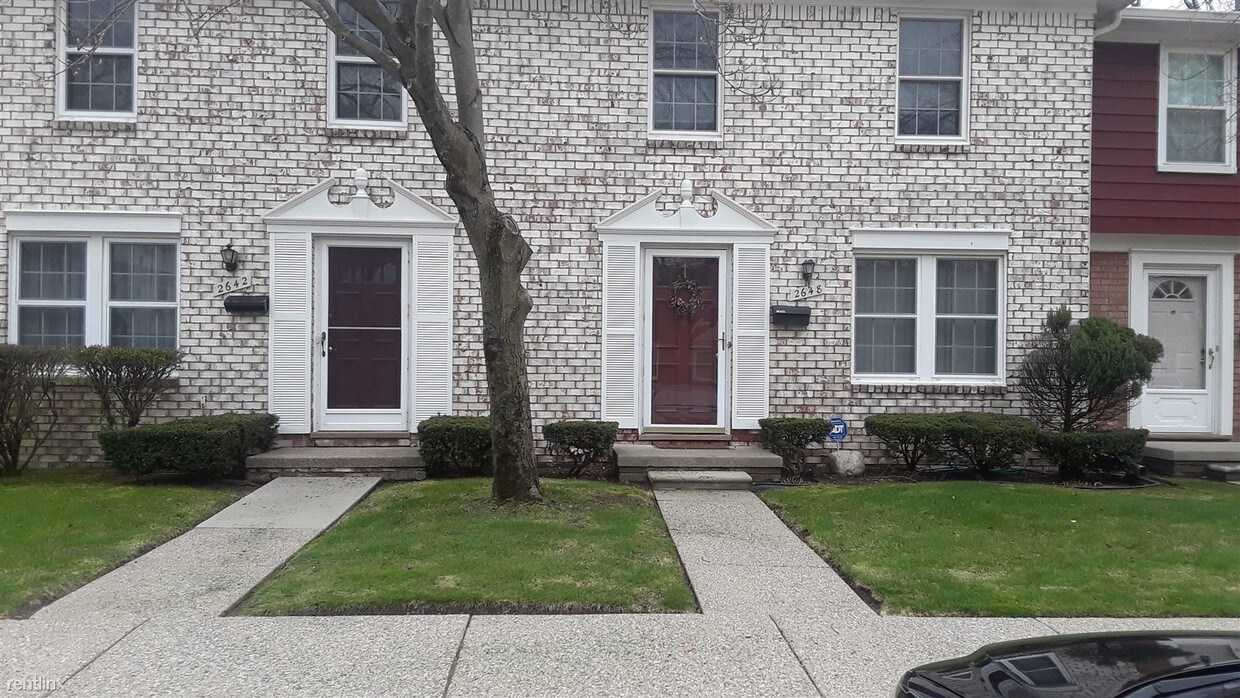 Foto principal - 3 br, 1.5 bath Condo - 2648 Seaton Circuit S