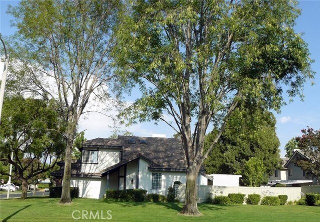 Foto del edificio - 1730 Stratford Cir