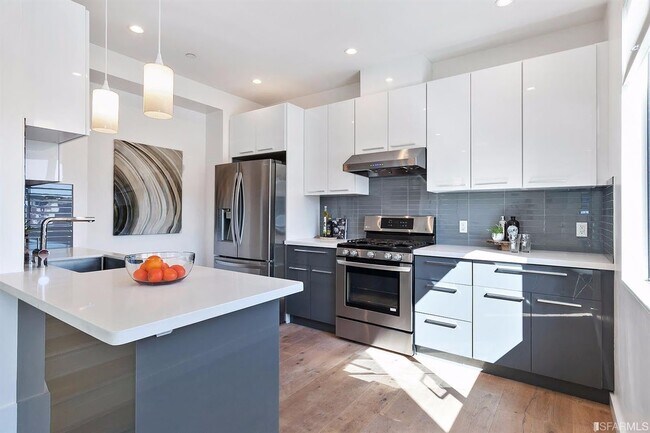 Kitchen - 4132 3rd St