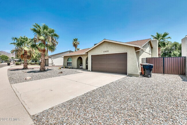 Foto del edificio - 10655 E Mercer Ln