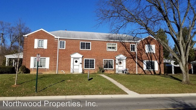 Building Photo - 1532-1538 Waltham Rd