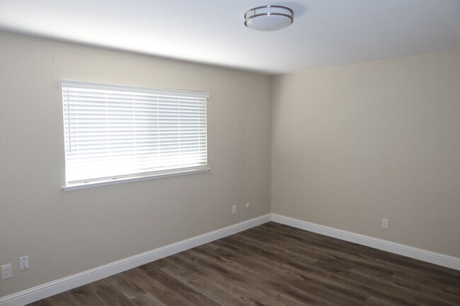 Foto del edificio - 379 Windward Way