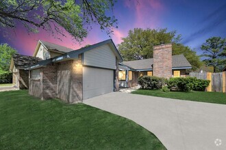 Building Photo - 8510 Pine Falls Dr