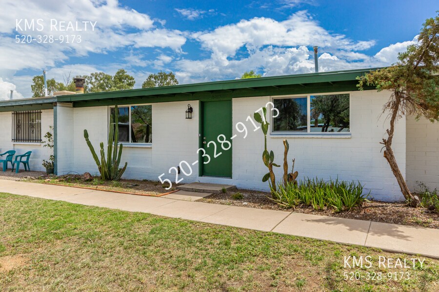 4073 S Queen Palm Drive OWNER/AGENT - 4073 S Queen Palm Drive  OWNER/AGENT