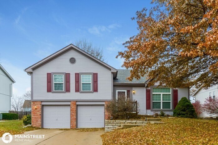 Primary Photo - 5732 McCormick Dr, Shawnee, KS 66226