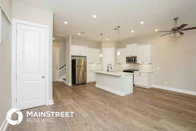 Foto del edificio - 5117 Royal Heath Dr