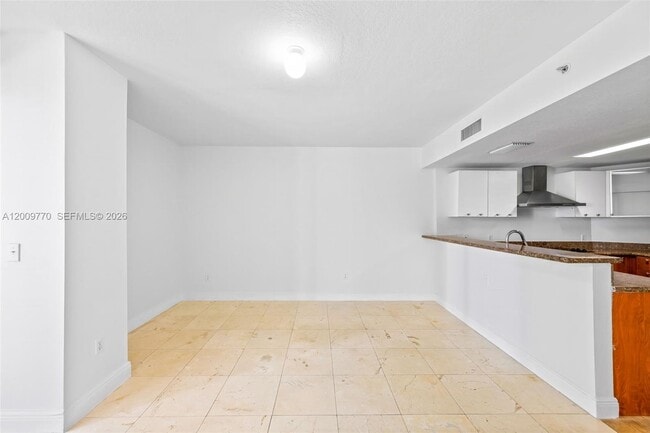 Foto del edificio - 170 SE 14th St