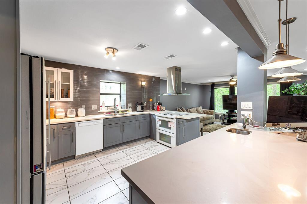 Foto principal - 140 S Timber Top Dr
