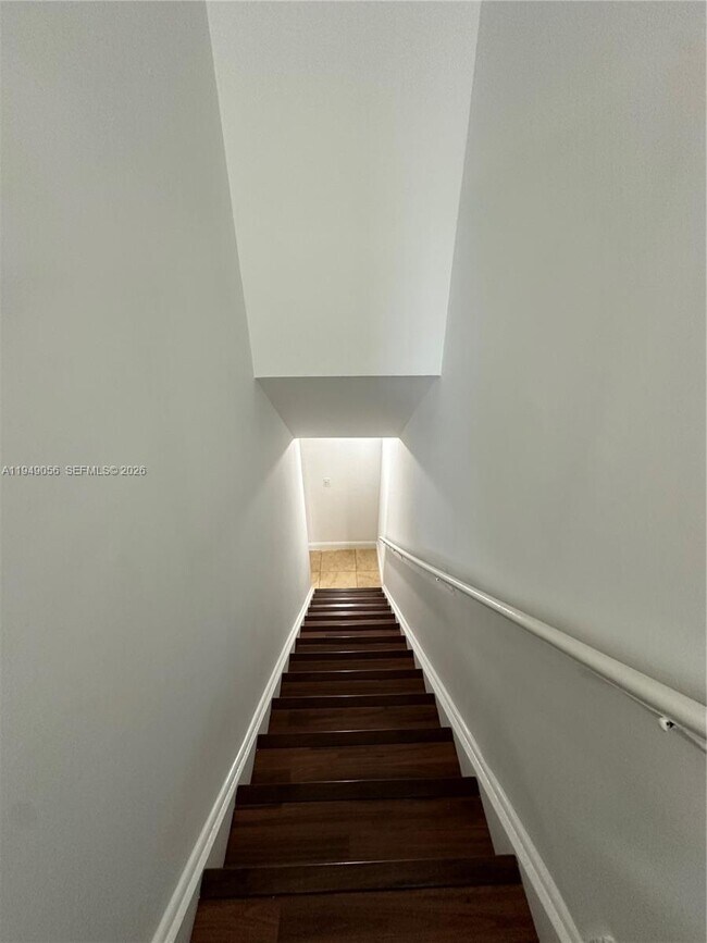 Foto del edificio - 6045 NW 186th St