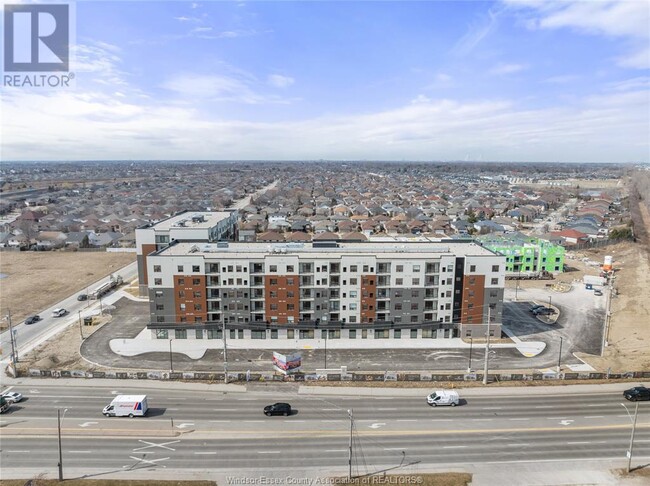 Building Photo - 4775 Walker Rd