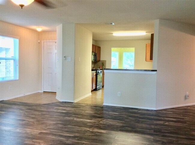 Building Photo - 5031 Ivy Fair Way