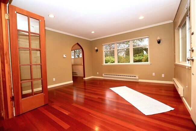 Foto del edificio - 802 W Newell St