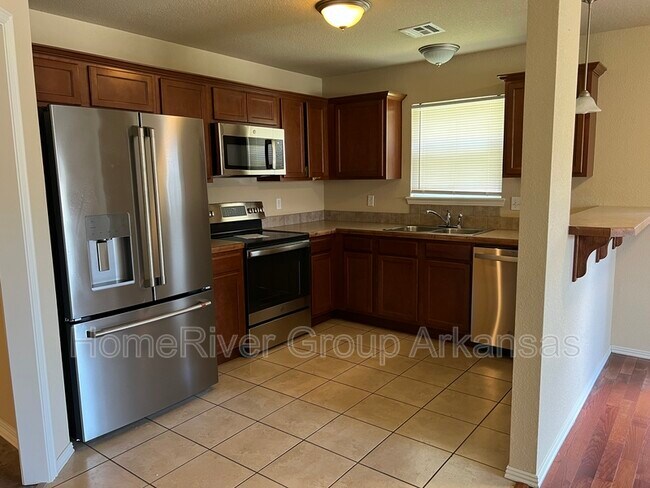 Building Photo - 1133 S Craftsman St