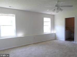Building Photo - 1159 Shore Dr