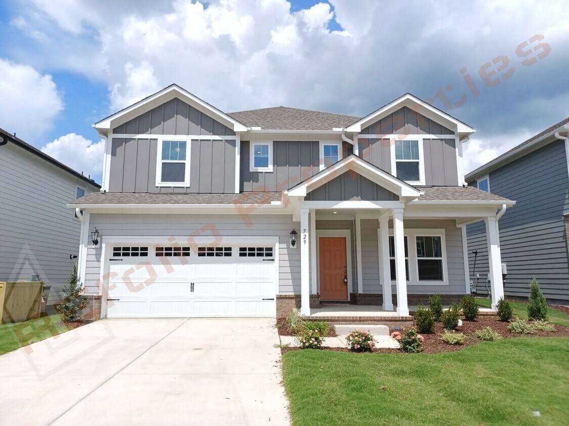 Primary Photo - Modern and Spacious 5 Bedroom Home with Gu...