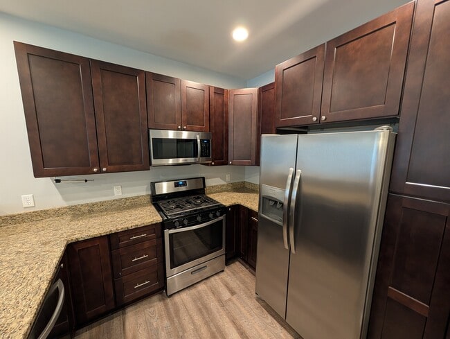 Building Photo - 2796 Monticello Ln
