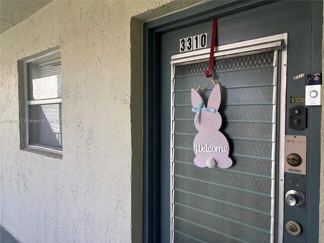 Foto del edificio - 1820 SW 81st Ave