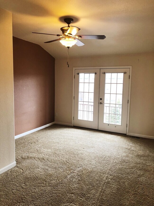 Foto del edificio - Fantastic Downtown Townhome