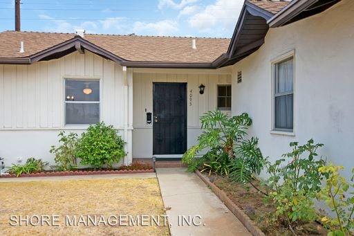 Building Photo - 4095 Mount Everest Blvd
