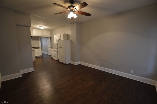 Foto del edificio - 530 E Raymond St