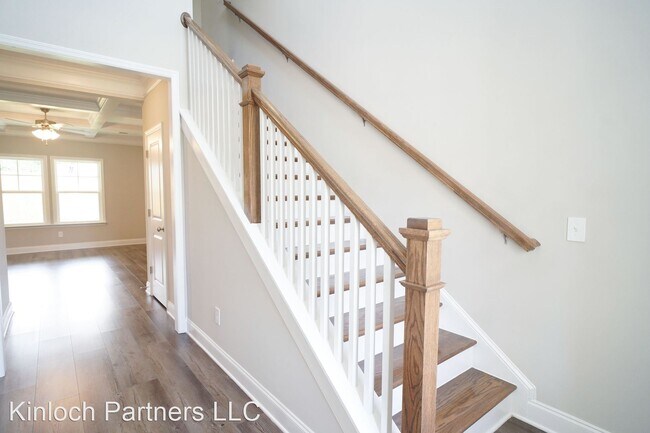 Building Photo - 4 br, 2.5 bath House - 406 Matthew Lane Lo...