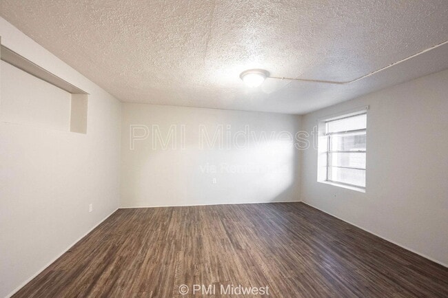 Building Photo - 7046 US-36