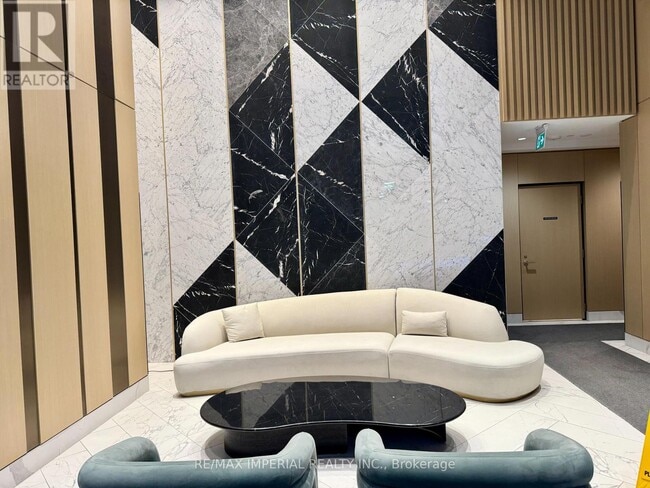 Photo du bâtiment - 38 Widmer St