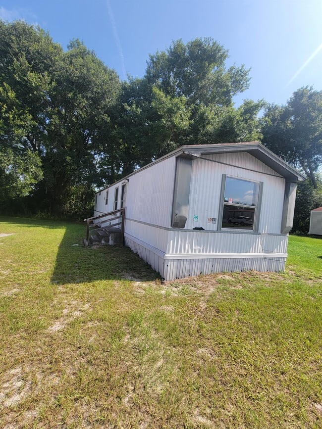 Building Photo - 472 Ruben Wells Rd