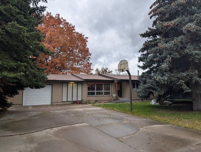 Foto del edificio - 1460 Marjorie St