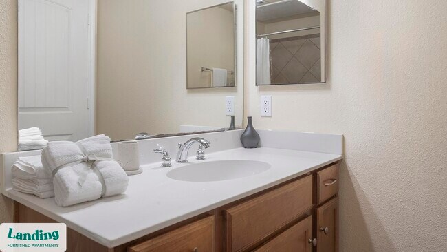 Foto del edificio - 625 E Stassney Ln