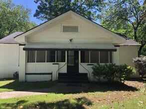 Building Photo - 1496 Dodson Dr SW