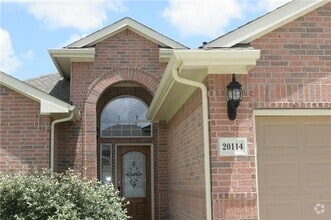 Building Photo - 20114 Breezy Oak Ct