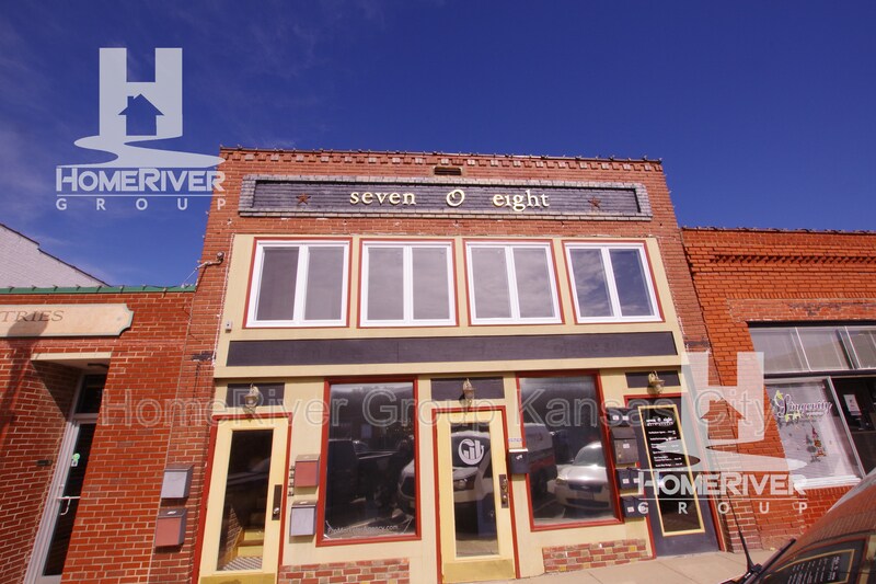 Foto principal - 708 Main St