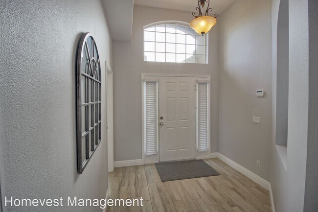 Foto del edificio - 4 br, 2 bath House - 303 Millwood Place