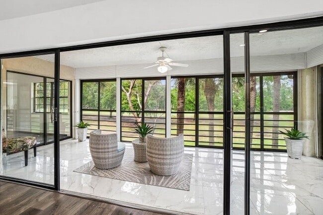 Photo - 11177 Aspen Glen Dr Apartment