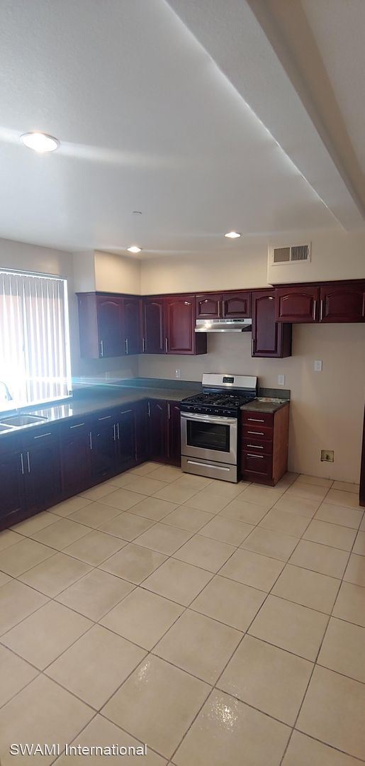 Foto del edificio - 450-5034 W 50th St