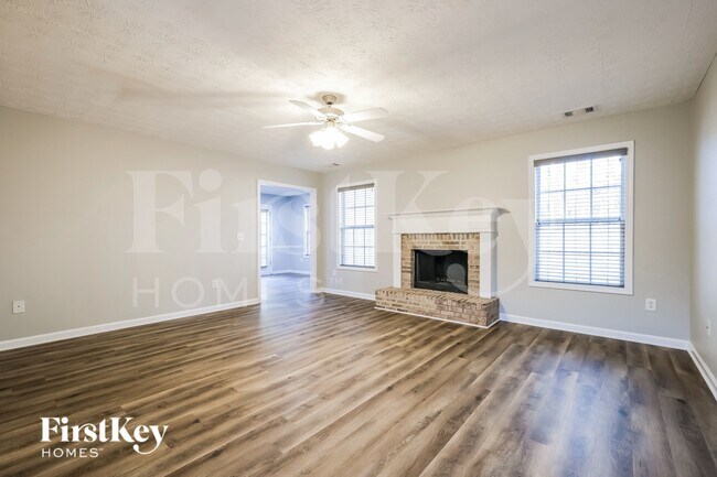 Building Photo - 622 River Rock Cir