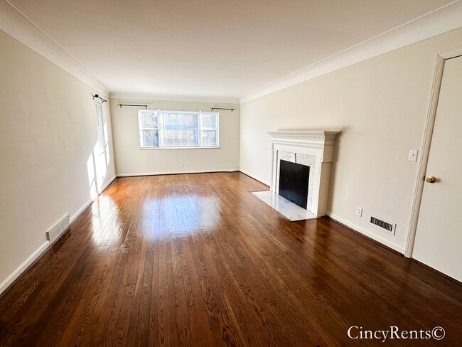 Building Photo - 3321 Mowbray Ln