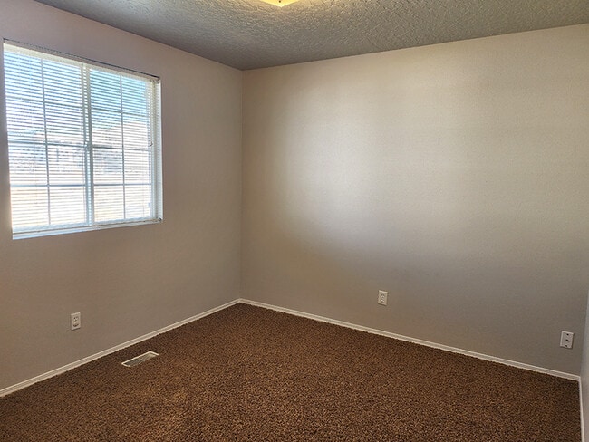 Foto del edificio - 226 N Grant St