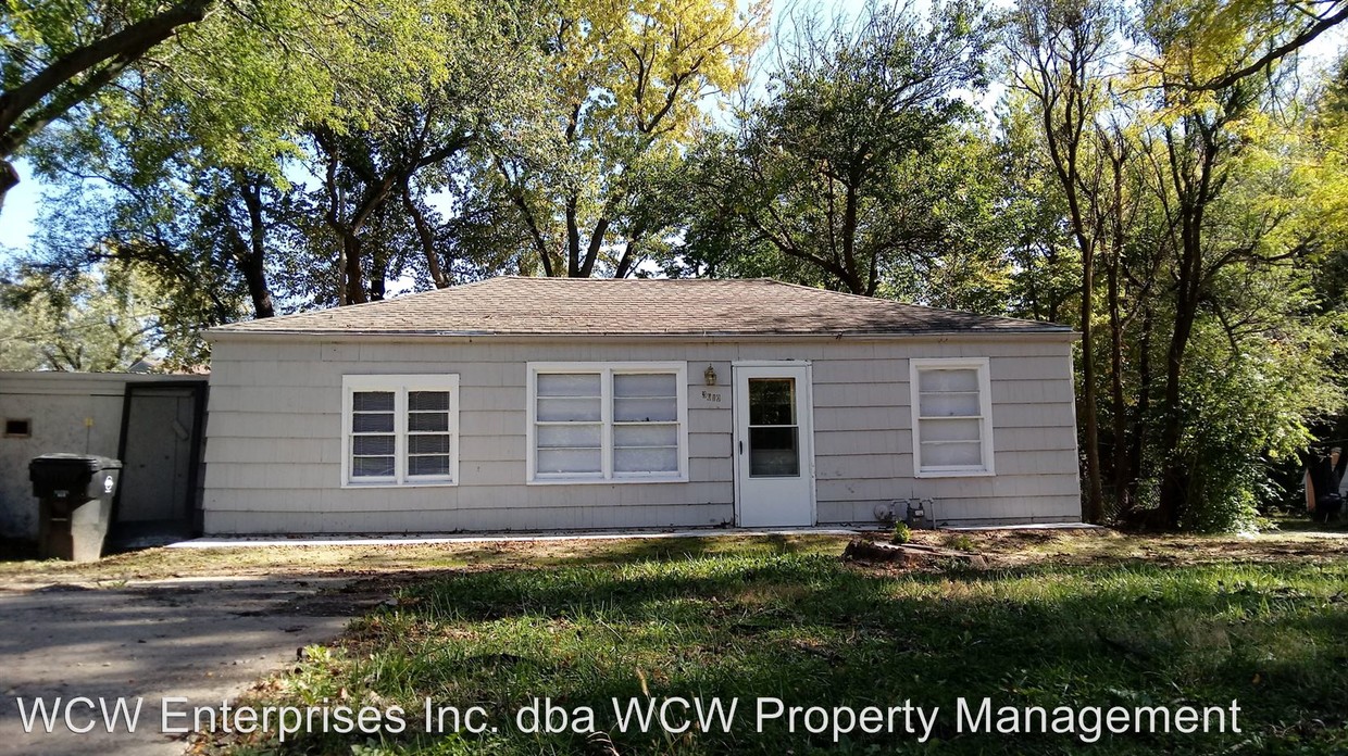 Primary Photo - 3010 SE Iowa Ave