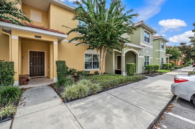 Building Photo - 8962 - Modern home - Near Disney Main Entr...