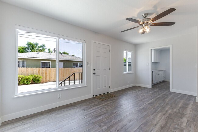 Foto del edificio - Fully Renovated 2BR/1BA Unit in Altadena –...
