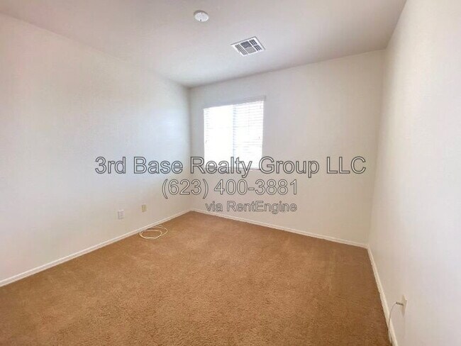 Foto del edificio - 118 N 224th Ln