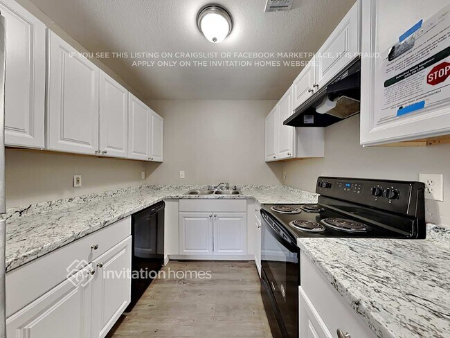 Foto del edificio - 421 Casie Ct