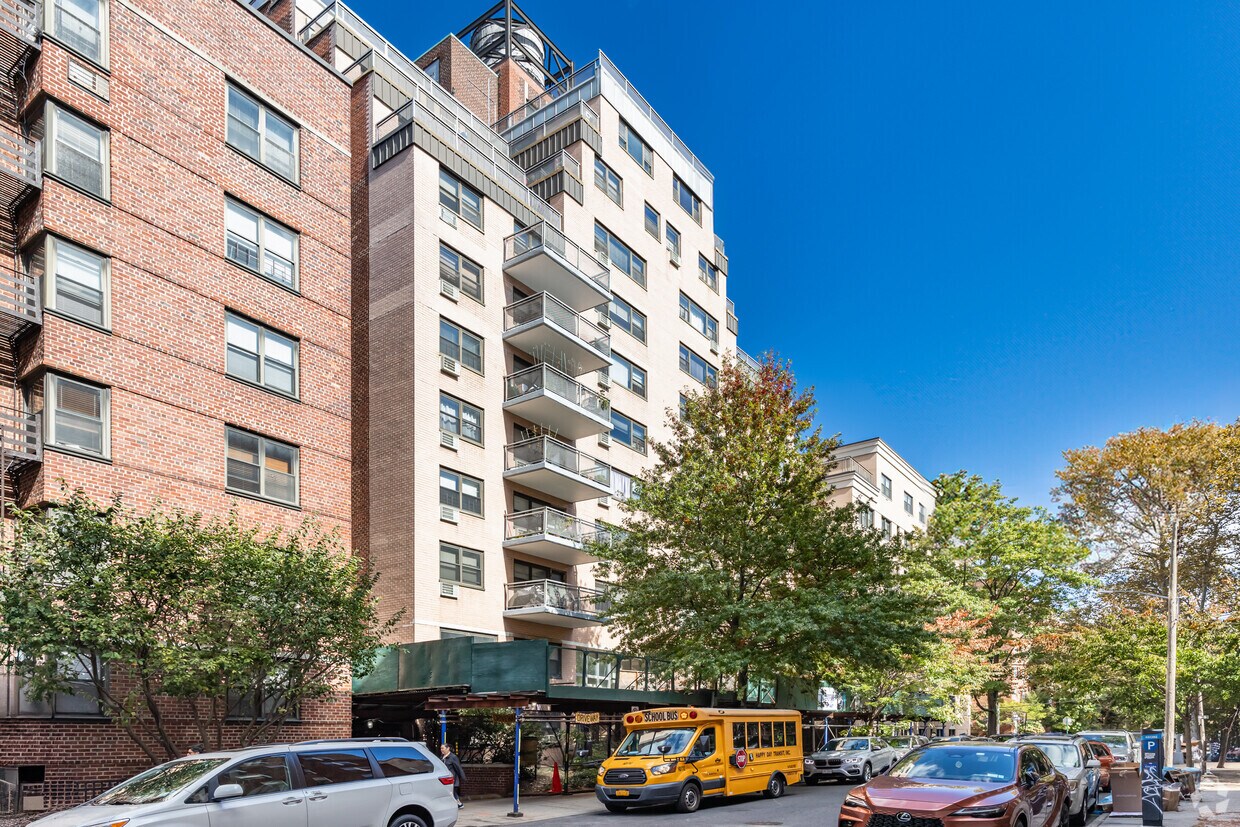 10933 71st Rd - The Forestal