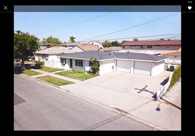 Photo - 3371 Catalina St House